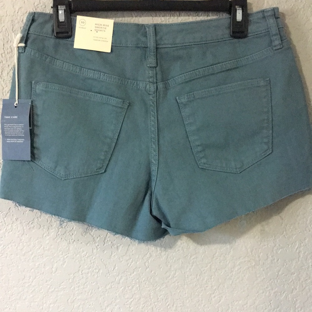 Universal Thread High Rise Shortie Shorts Size 10 - Picture 3 of 9